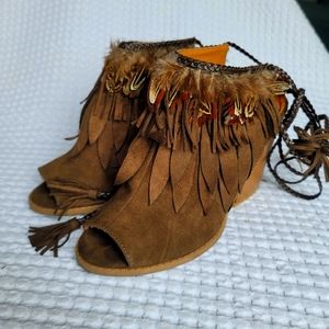 Exotic feather boots sandals